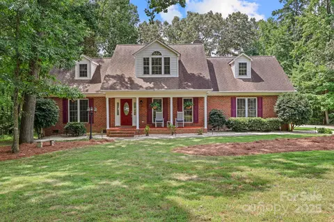 126 Water Oak Ln, Stanfield, NC 28163