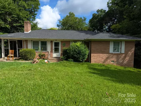 304 E Barr St, Lancaster, SC 29720