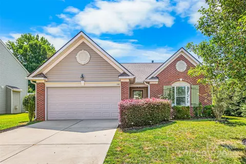 110 Tannin Way, Lexington, NC 27295