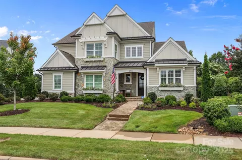 9512 Pacing Nw Ln NW, Concord, NC 28027