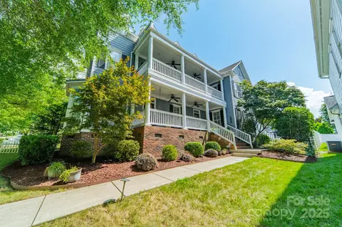 720 Shady Grove Xing, Fort Mill, SC 29708
