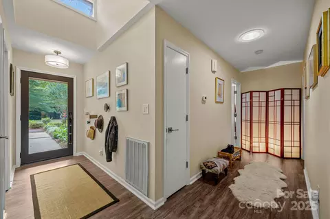 Entry Way - 57 Diamond Ridge Ln, Columbus, NC 28722 photo 2 of 3