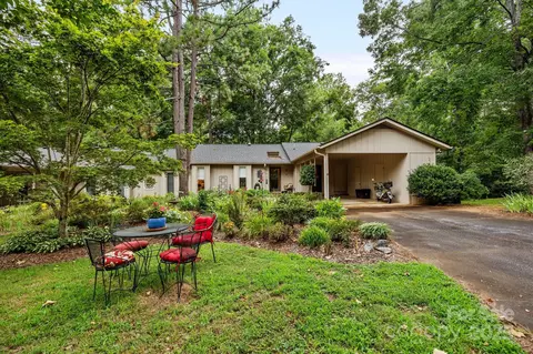 Exterior - 57 Diamond Ridge Ln, Columbus, NC 28722 photo 7 of 11