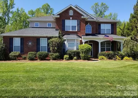 4819 Sandtyn Dr, Waxhaw, NC 28173