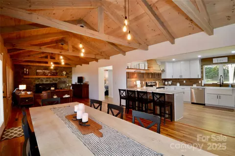Dining - 298 Patricelli St, Boone, NC 28607 photo 1 of 3