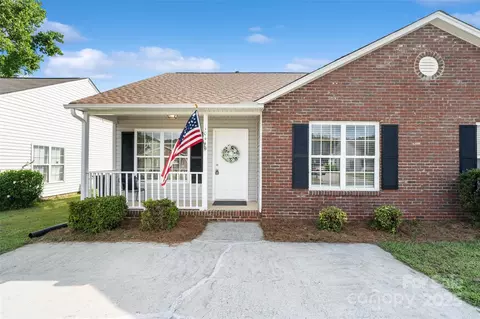 1044 Cherry Meadow Ln, Rock Hill, SC 29732