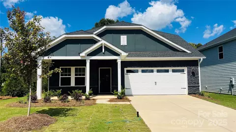 111 Arlingdale Dr, York, SC 29745