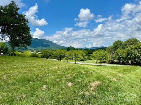 Olde Charter Circle, Jefferson, NC 28640