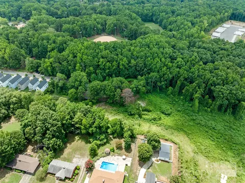 Merlane Drive, Charlotte, NC 28206