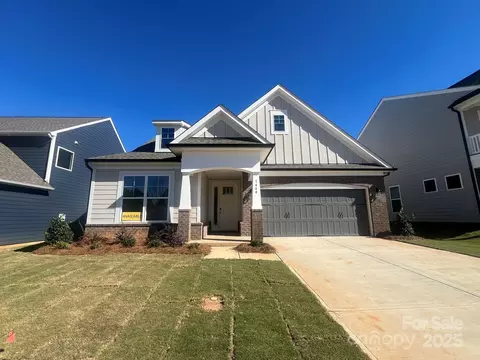 1444 Ardmore Dr, Sherrills Ford, NC 28673