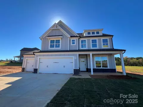 2236 Tabor Rd, Sherrills Ford, NC 28673