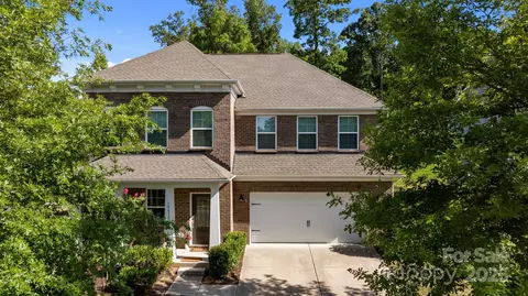 15636 Oleander Dr, Charlotte, NC 28278