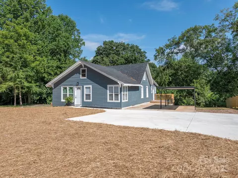 606 W Pine St, Blacksburg, SC 29702