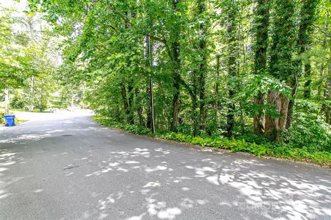 Grove 25 Street #25, Brevard, NC 28712