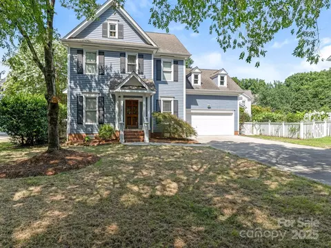 2617 Greyabby Ct, Charlotte, NC 28270