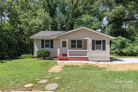 244 6th Sw Ave SW, Hickory, NC 28602