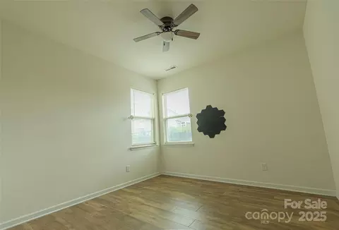 Bedroom - 3070 Dindle Dr, Lancaster, SC 29720 photo 2 of 3