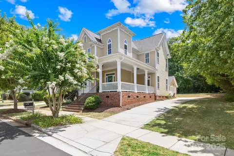 119 W Morehouse Ave, Mooresville, NC 28117