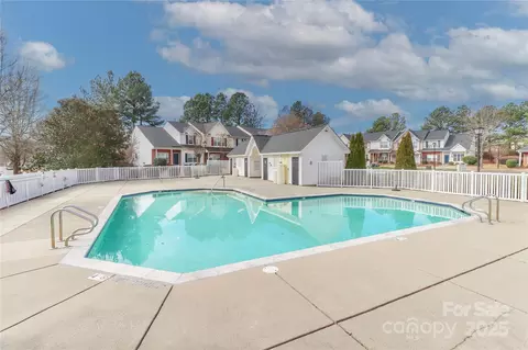 131 Delargy Cir, Mooresville, NC 28117