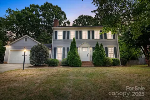 6119 Carmel Station Ave, Charlotte, NC 28226