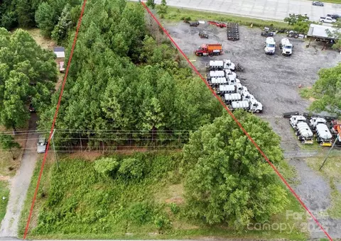 1819 Ridge Rd, Charlotte, NC 28262