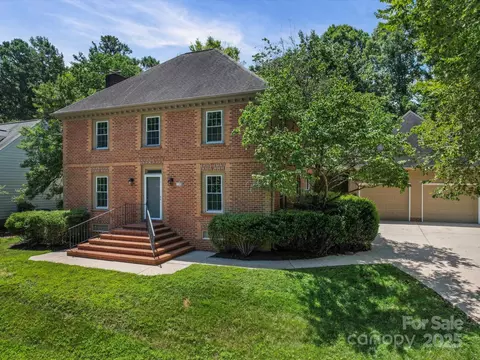 138 Tetbury Ne Ave NE, Concord, NC 28025
