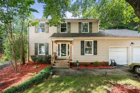 9426 Copper Hill Ln, Charlotte, NC 28269