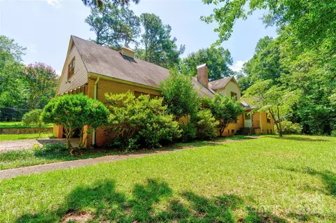 411 Country Club Rd, Shelby, NC 28150
