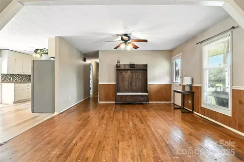 952 30th Ne St NE, Conover, NC 28613 photo 8