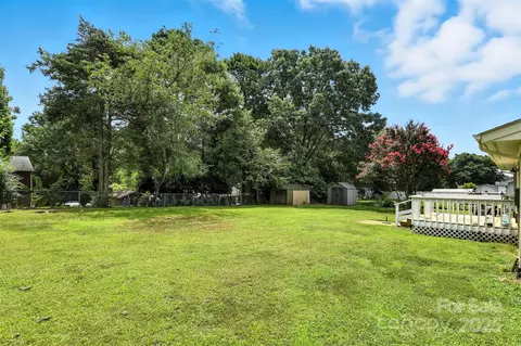 952 30th Ne St NE, Conover, NC 28613 photo 31