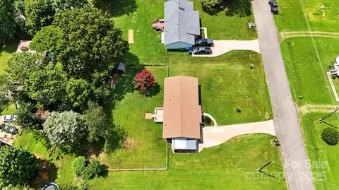 952 30th Ne St NE, Conover, NC 28613 photo 35