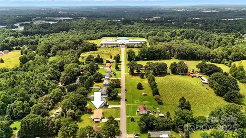 952 30th Ne St NE, Conover, NC 28613 photo 32