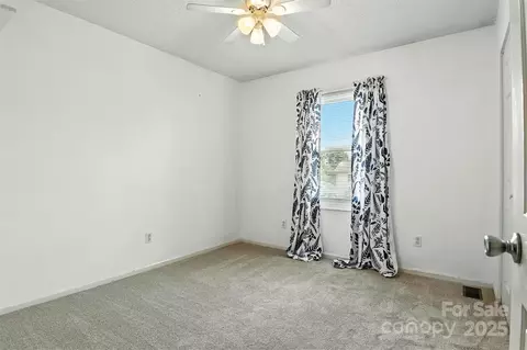 952 30th Ne St NE, Conover, NC 28613 photo 24