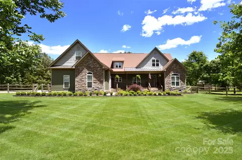 114 Wingard Rd, Concord, NC 28025