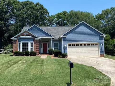 119 Southhaven Dr, Mooresville, NC 28117