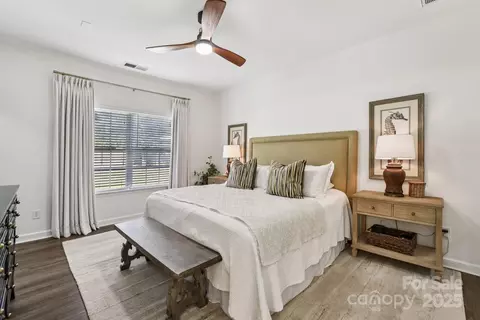 Bedroom - 21705 Torrence Chapel Rd, Cornelius, NC 28031 photo 1 of 4