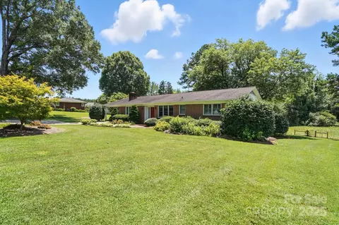 3427 N Nc 16 Hwy, Denver, NC 28037