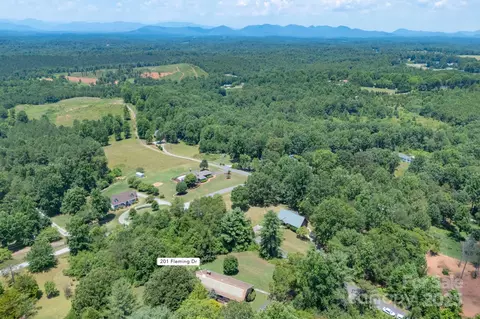 201 Fleming Dr, Rutherfordton, NC 28139