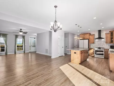 Living - 265 Gant Rd, Canton, NC 28716 photo 4 of 6