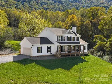 Exterior - 265 Gant Rd, Canton, NC 28716 photo 2 of 5