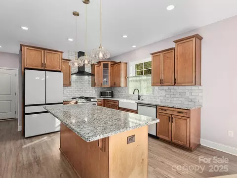 Kitchen - 265 Gant Rd, Canton, NC 28716 photo 1 of 3