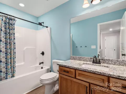 Bath - 265 Gant Rd, Canton, NC 28716 photo 4 of 5