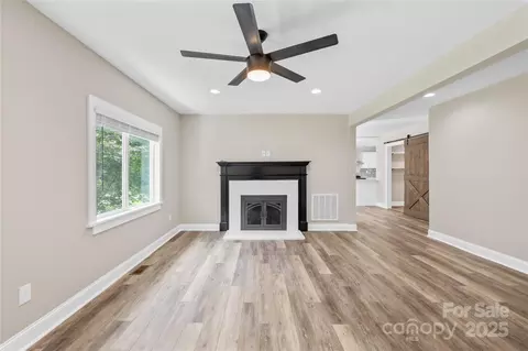 110 Par Dr, Salisbury, NC 28147 photo 5