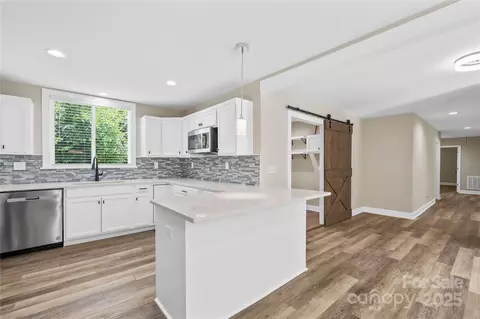 110 Par Dr, Salisbury, NC 28147 photo 8