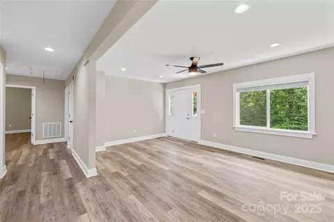 110 Par Dr, Salisbury, NC 28147 photo 3
