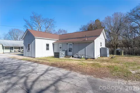 528 6th St, Chester, SC 29706