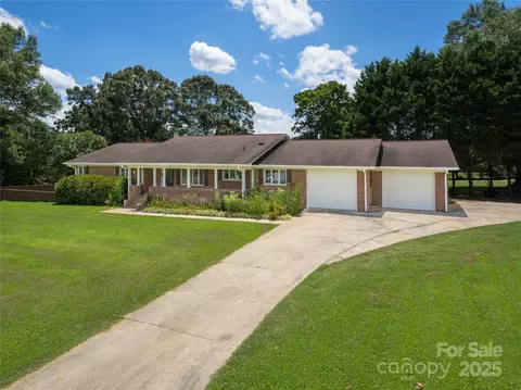 5486 E Highway 27 Hwy, Iron Station, NC 28080