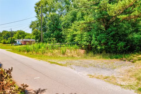 111 Cam Pl, Lawndale, NC 28090