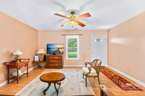 Living - 1013 St Davids Se St SE, Conover, NC 28613 photo 2 of 3