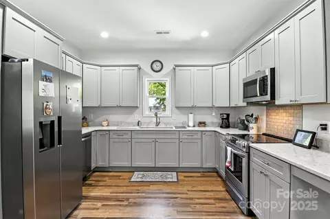 Kitchen - 1739 Plantation Loop, Morganton, NC 28655 photo 1 of 3